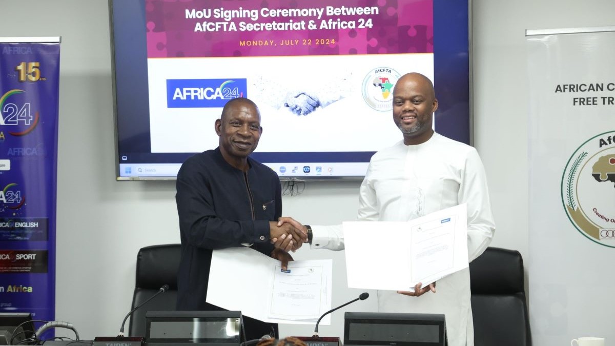 La-presentation-du-parapheur-par-les-deux-parties