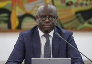 Cheikh-Diba-ministre-des-finances-et-du-budget