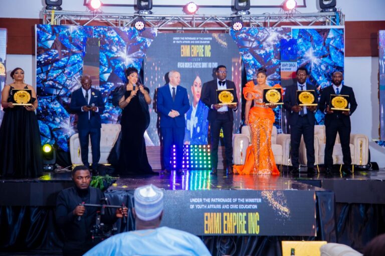 d84b209b-487d-4c04-98be-83b404567211