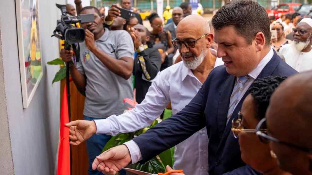 La-coupure-du-ruban-1024x576