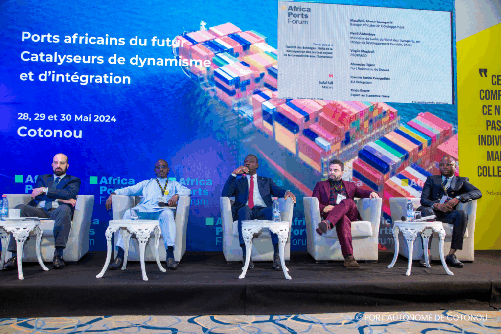 PORT-AUTONOME-DE-COTONOU-1536x1024