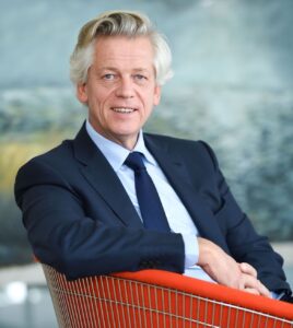 photo-eric-duval-financiere-duval-GFD-biographie-parcours-1170x1758-1(0)