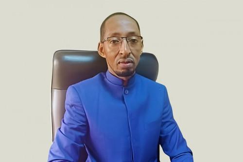 2207-22269-transport-mouhamadou-awal-abbo-nomme-directeur-general-de-touristique-logistique-filiale-de-touristique-express_L