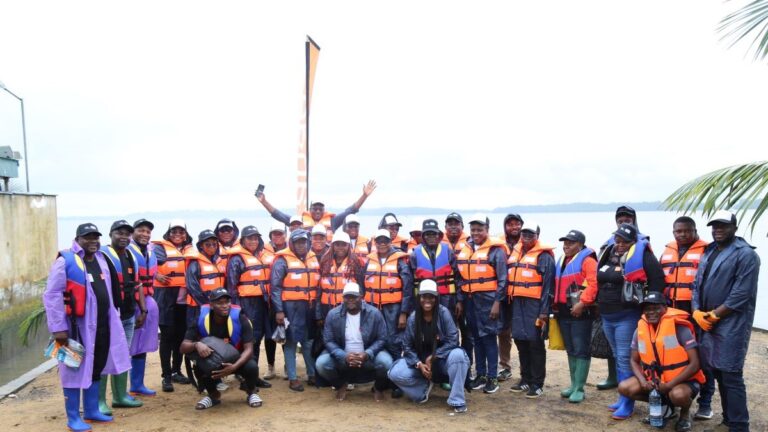 Orange-Cameroun-Mangroves