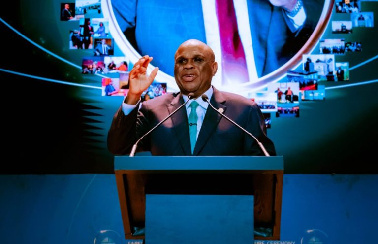 CREATOR: gd-jpeg v1.0 (using IJG JPEG v62), quality = 82?