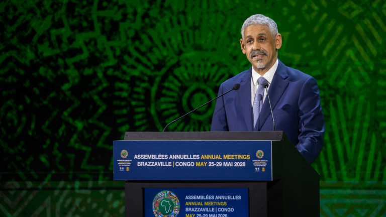 Sidi Ould Tah lors des 61es Assemblées annuelles de la Banque africaine de développement à Brazzaville.
