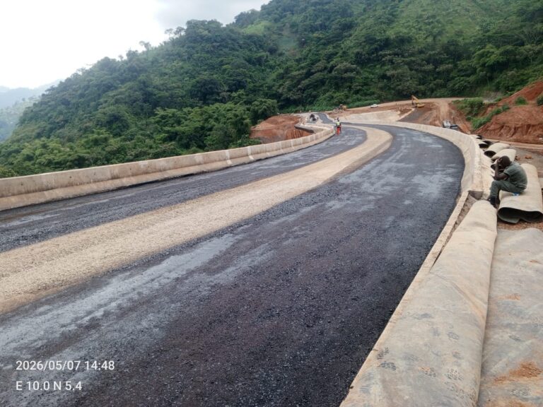 Falaise de Dschang 1