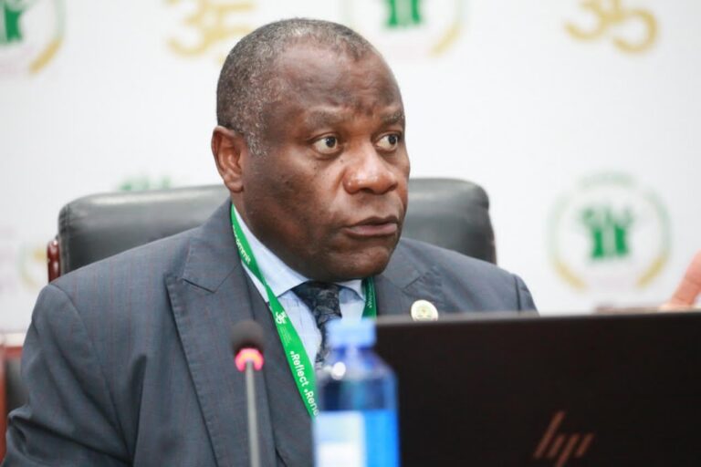 Pr James Mouangue Kobila, president de la CDHC