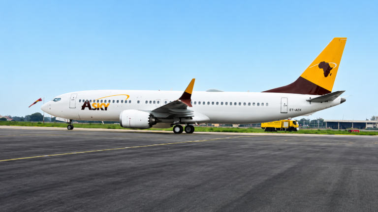 ASKY Airlines a réceptionné un Boeing 737 MAX 8 immatriculé ET-BCK, portant sa flotte à 17 appareils.