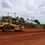 L’entreprise Bun’s poursuit les travaux de la traversée urbaine de Bamenda, dans la région du Nord-Ouest du Cameroun.