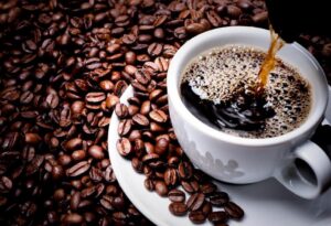 les recettes tirées des exportations de café se sont établies à 4,1 milliards de FCFA au premier trimestre 2026, contre 5 milliards un an plus tôt.