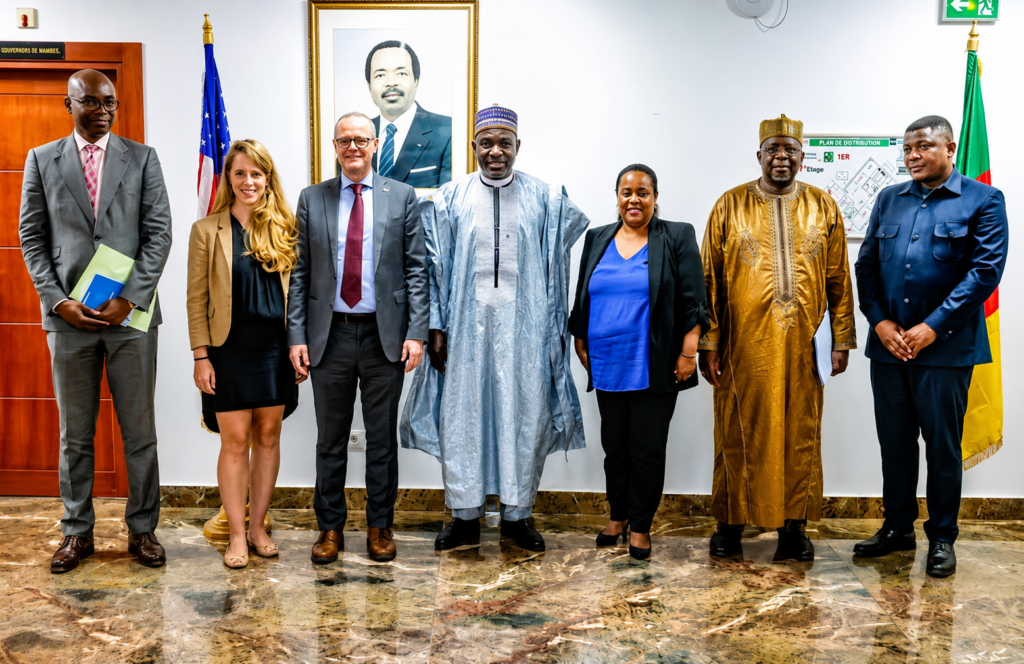 Le Cameroun et les États-Unis renforcent leur dialogue économique et commercial pour stimuler les échanges et les investissements.