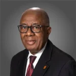 mmanuel Nnorom prend officiellement la présidence du conseil d’administration de UBA et accompagne la poursuite de l’expansion panafricaine du groupe.
