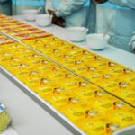 Nestlé Cameroun présente sa nouvelle gamme d'assaisonnements MAGGI Poudre 8 g lors de son lancement à Douala.