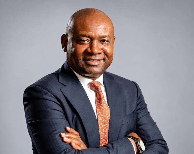 Eric Intong Monchu, banquier camerounais nommé Group Managing Director chargé des relations clients et des opérations régionales d’Afreximbank.