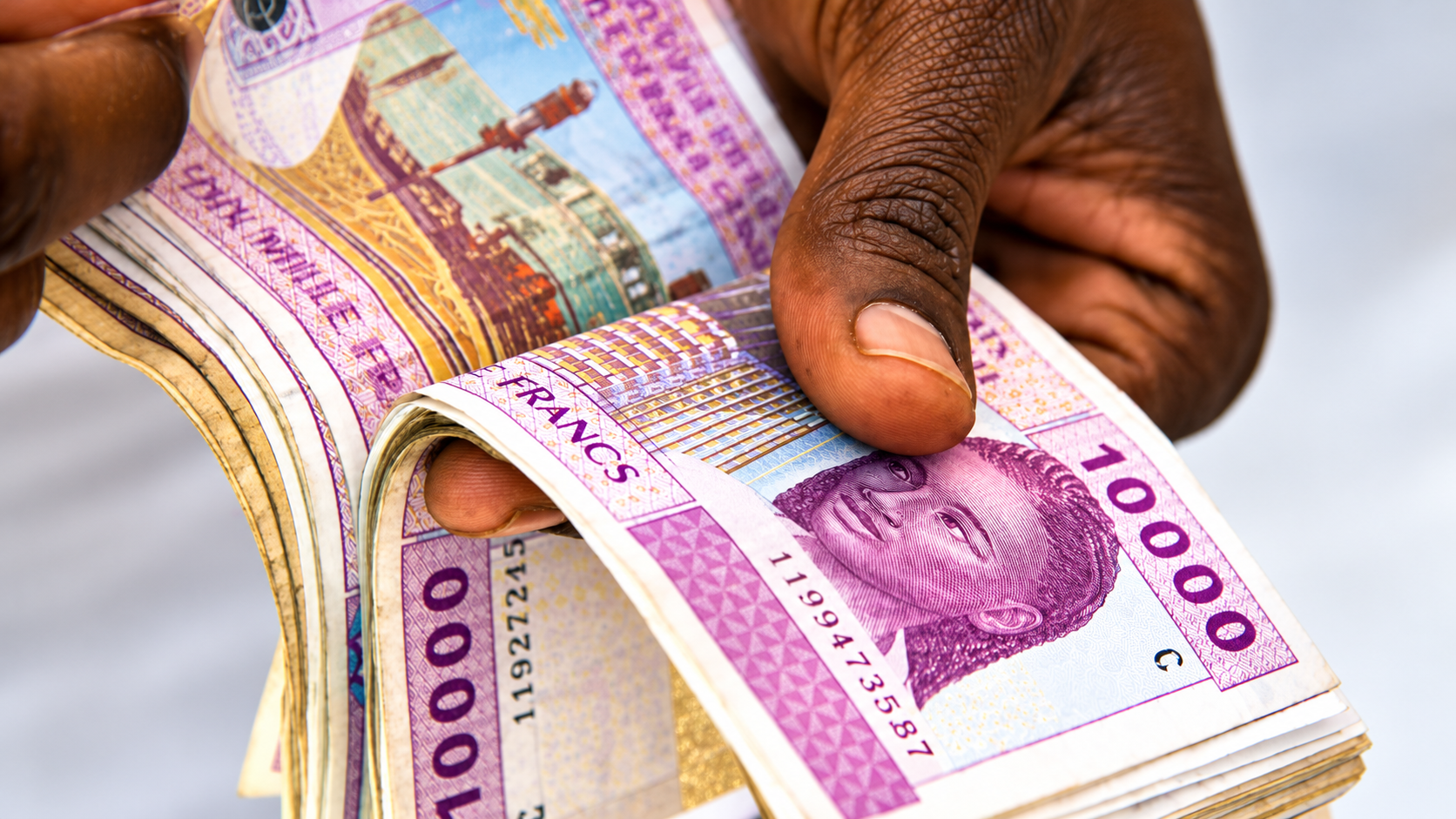 Orange Money et MTN MoMo perçoivent 21,5 milliards FCFA d’intérêts.