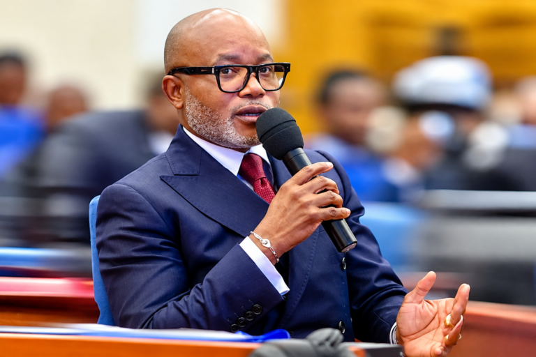 La COBAC renforce la supervision des banques et microfinances de la CEMAC avec 93 sanctions et 11 dirigeants écartés en 2025.