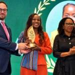 Marietta Gonroudobou, fondatrice d’Agro Hikari au Bénin, remporte le Prix Pierre Castel 2026 grâce à sa solution d’agriculture de précision.