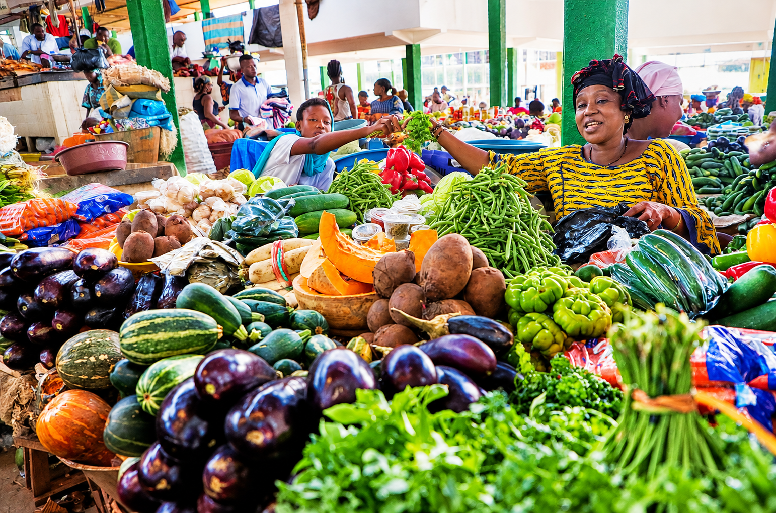 La BEAC anticipe une inflation de 3,5 % en CEMAC à fin septembre 2026, sous l’effet des tensions géopolitiques et du coût des importations.